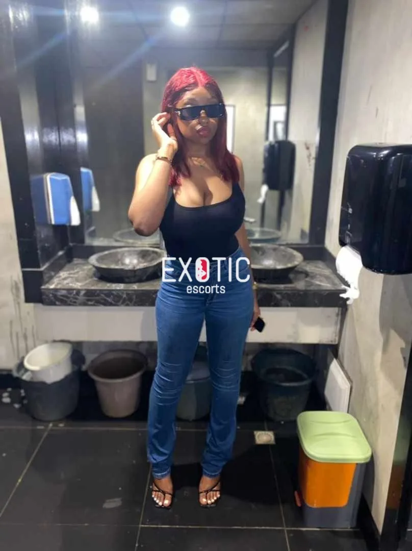 Mireille(Sexe, massage, vente de vidéos, sex en ligne) — Yaounde