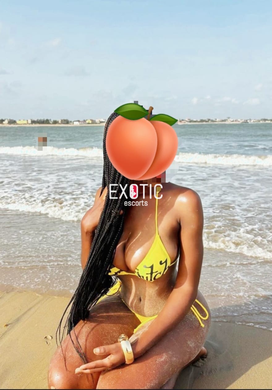 Candy🍭 — Dakar